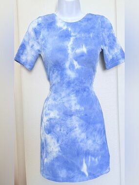 Noisy May Blue and White Tie-Dye Ribbed Midi Dress